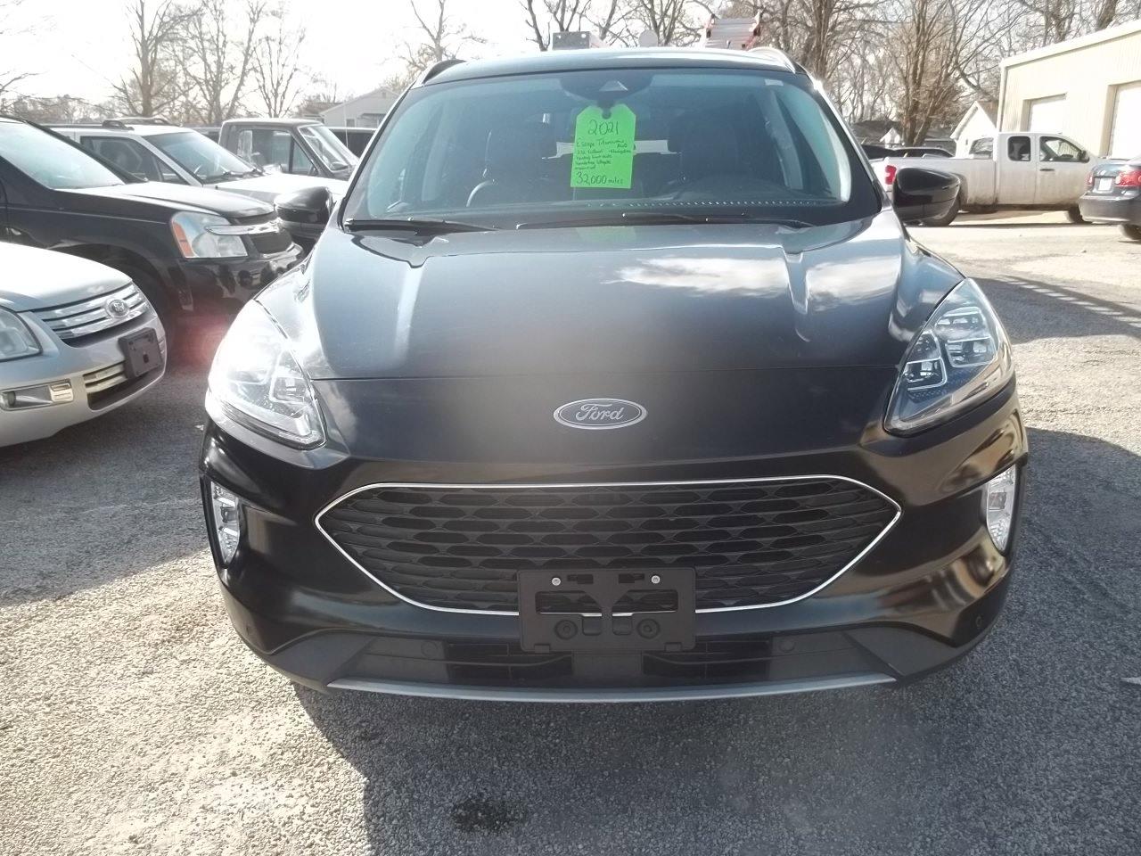 Used 2021 Ford Escape Titanium with VIN 1FMCU9J95MUB35939 for sale in Delavan, IL