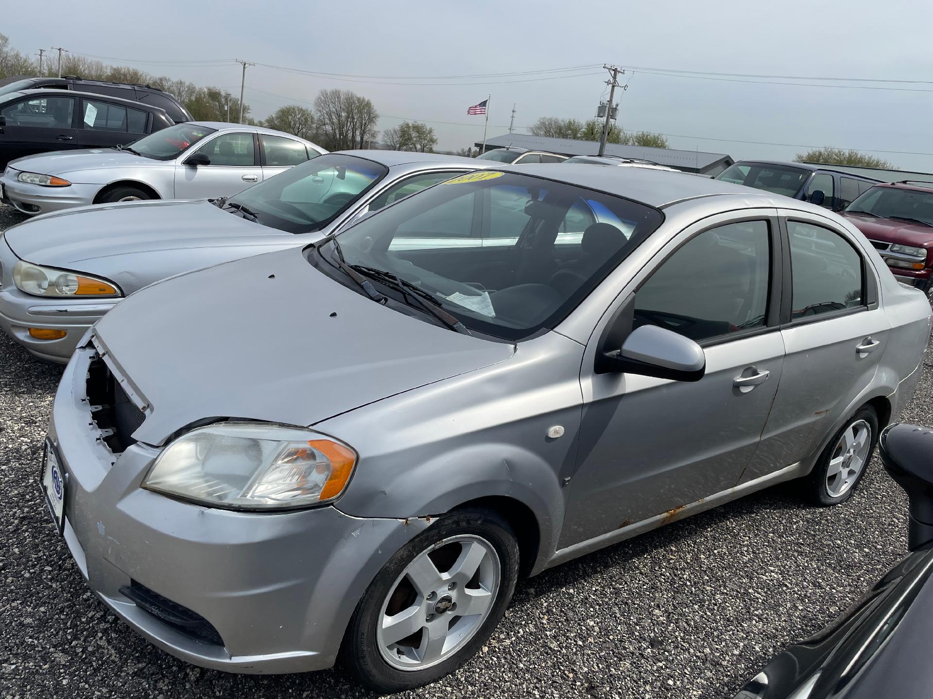 Used 2007 Chevrolet Aveo LT with VIN KL1TG56687B135928 for sale in Genoa, IL