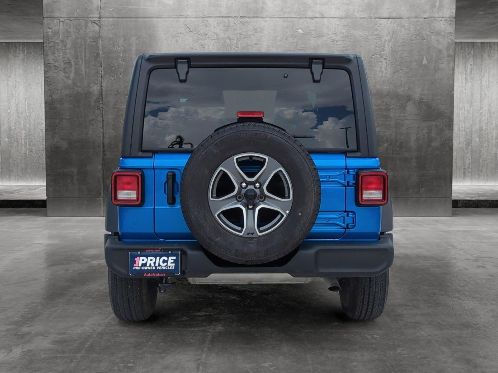 2022 Jeep Wrangler Vehicle Photo in Pembroke Pines, FL 33027