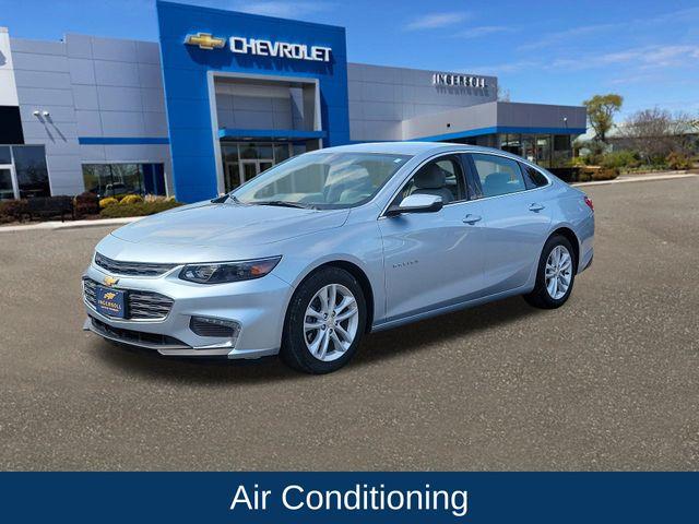 2017 Chevrolet Malibu Vehicle Photo in DANBURY, CT 06810-5034