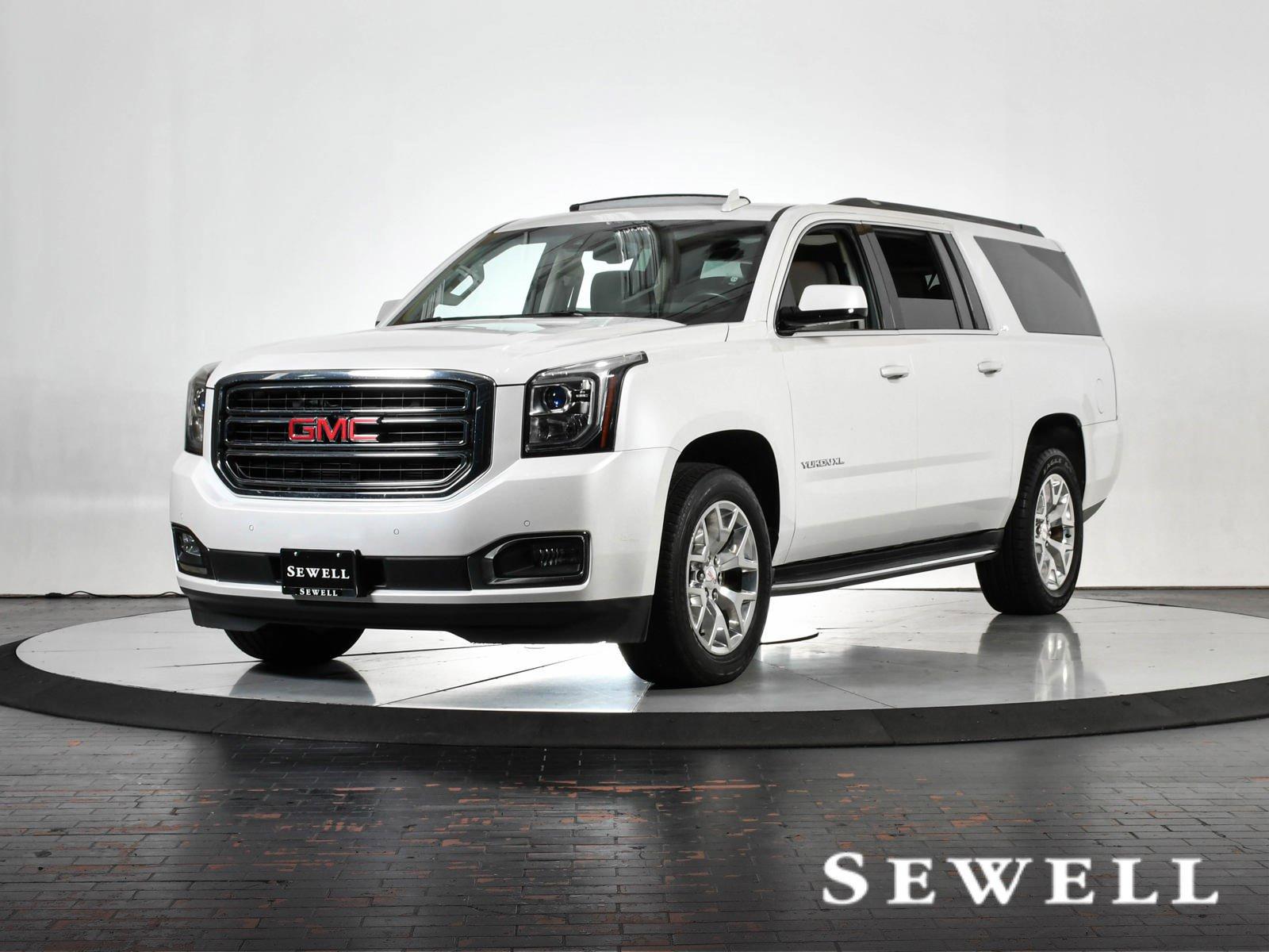 2017 GMC Yukon XL Vehicle Photo in DALLAS, TX 75235