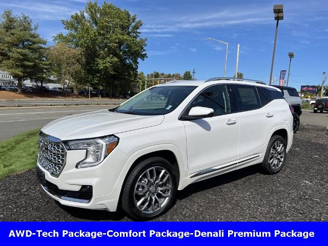 2024 GMC Terrain Vehicle Photo in CHICOPEE, MA 01020-5001