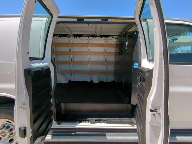 2022 GMC Savana Cargo Van Vehicle Photo in SELMA, TX 78154-1459