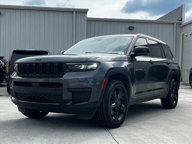 2022 Jeep Grand Cherokee L Vehicle Photo in TAMPA, FL 33612-3404