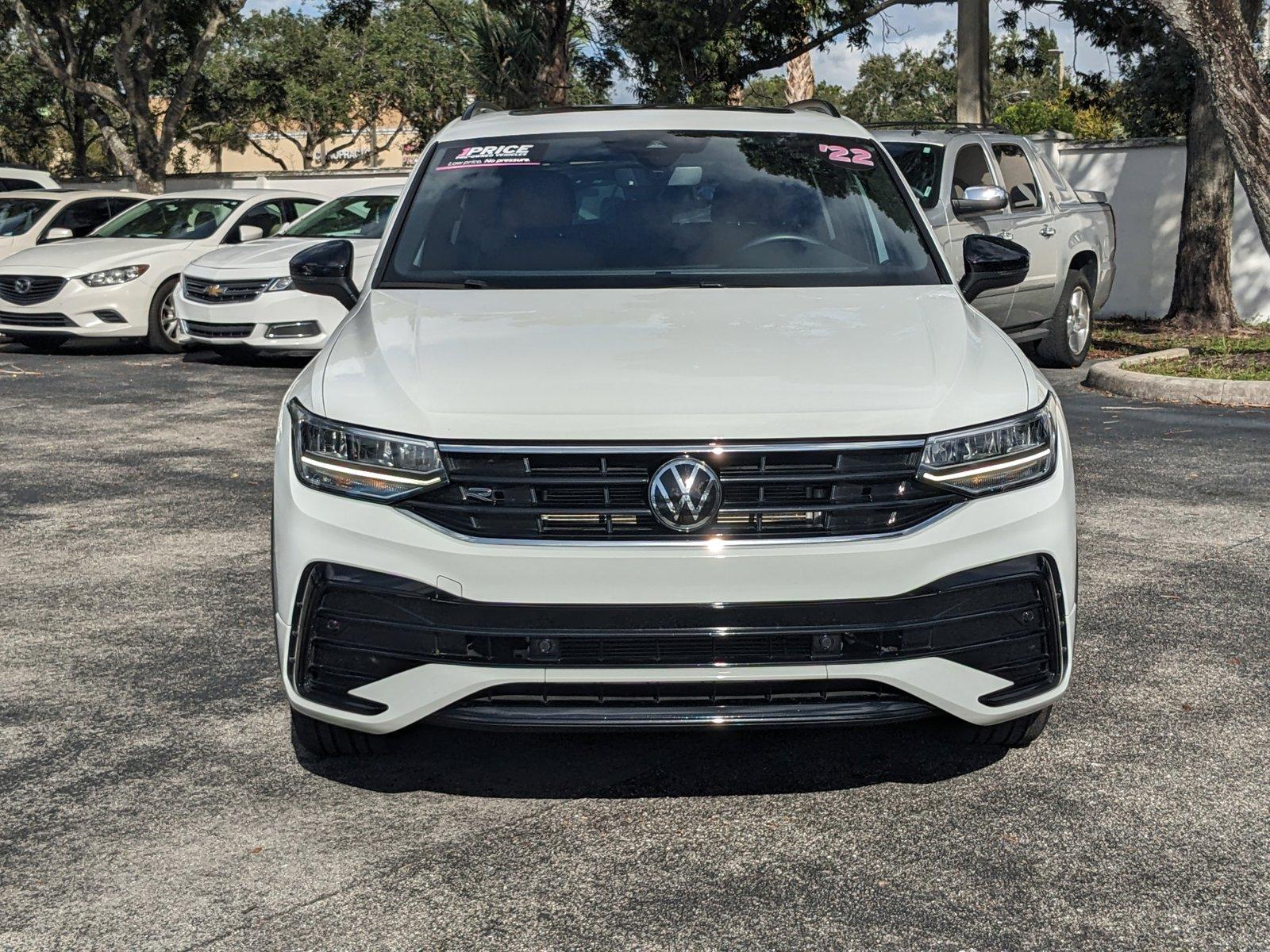 2022 Volkswagen Tiguan Vehicle Photo in GREENACRES, FL 33463-3207