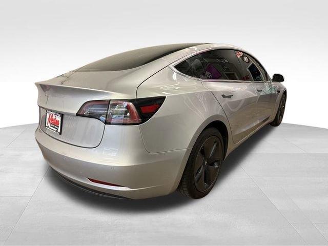 2018 Tesla Model 3 Vehicle Photo in MEDINA, OH 44256-9631