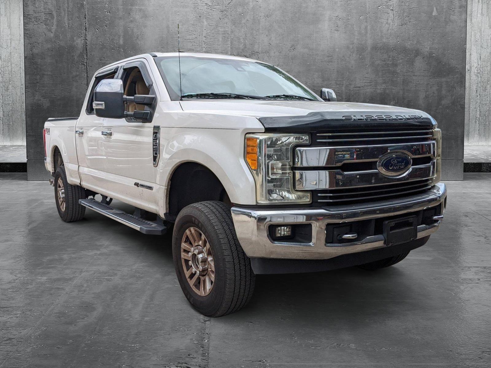 2017 Ford Super Duty F-250 SRW Vehicle Photo in Jacksonville, FL 32256