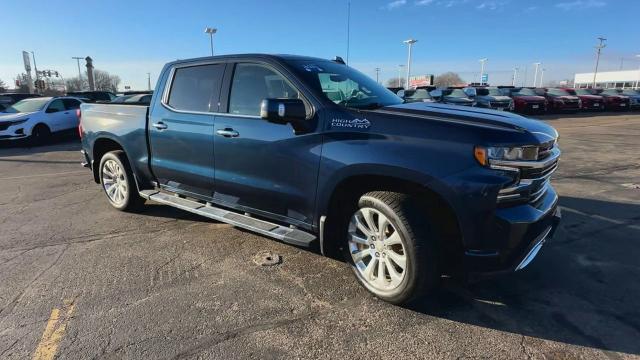 Used 2021 Chevrolet Silverado 1500 High Country with VIN 3GCUYHED3MG213837 for sale in Saint Cloud, Minnesota