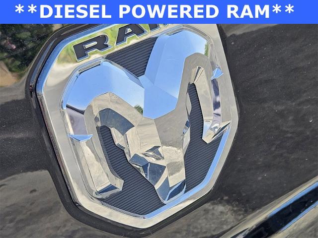 2021 Ram 1500 Vehicle Photo in LAWTON, OK 73505-3401