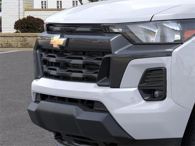 2024 Chevrolet Colorado Vehicle Photo in GRAND BLANC, MI 48439-8139