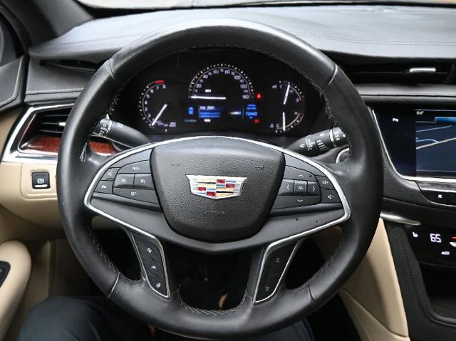 2017 Cadillac XT5 Vehicle Photo in NORWOOD, MA 02062-5222