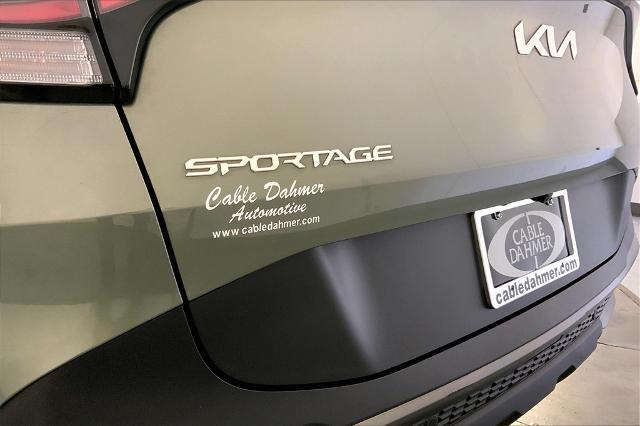 2023 Kia Sportage Vehicle Photo in Lees Summit, MO 64086