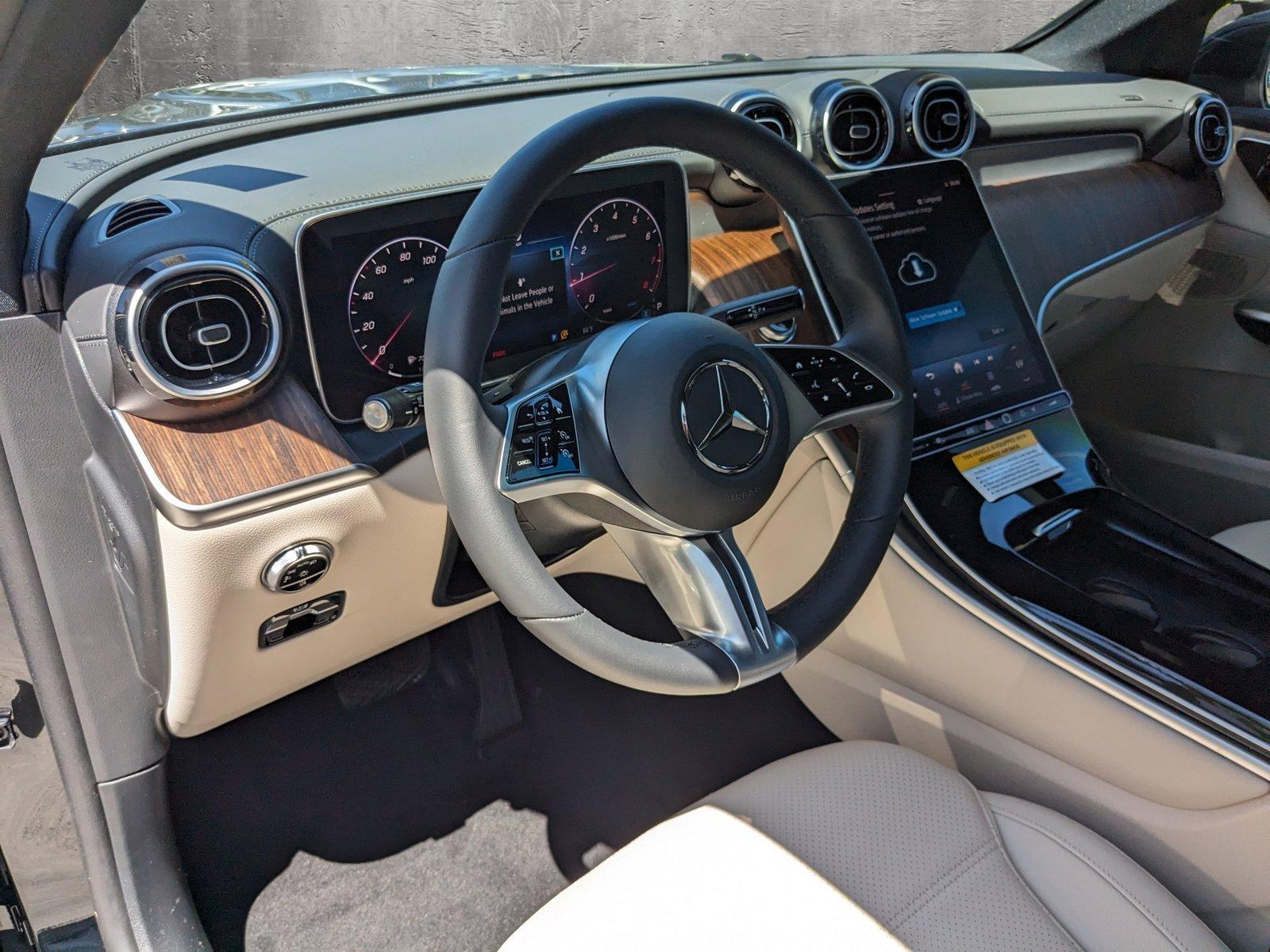 2024 Mercedes-Benz GLC Vehicle Photo in Pompano Beach, FL 33064