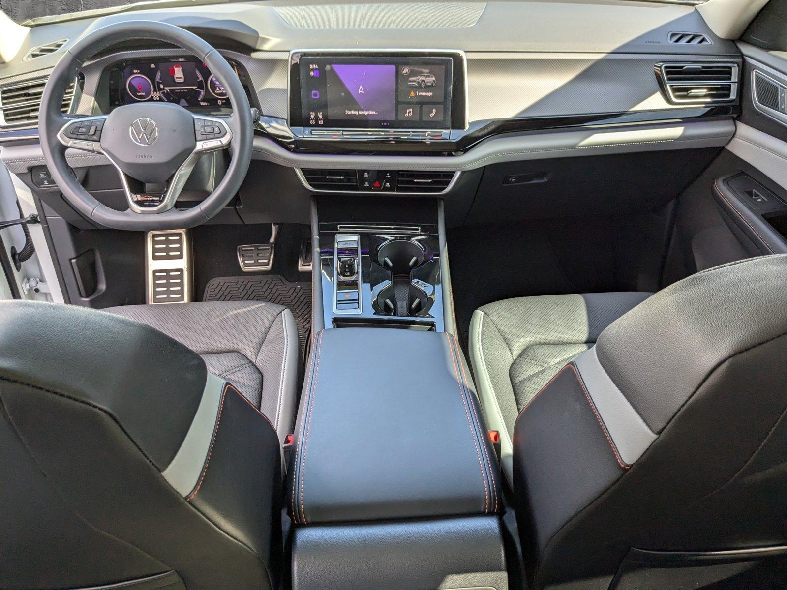 2024 Volkswagen Atlas Vehicle Photo in Sanford, FL 32771