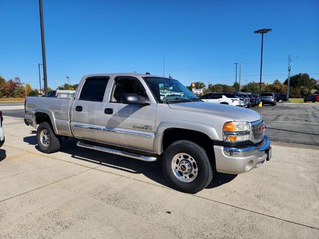 2004 GMC Sierra 2500HD Vehicle Photo in ROXBORO, NC 27573-6143