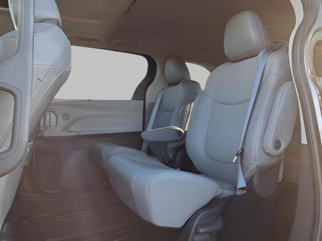 2022 Toyota Sienna Vehicle Photo in Oshkosh, WI 54904