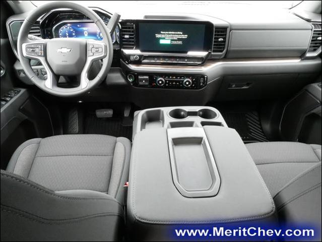 2025 Chevrolet Silverado 1500 Vehicle Photo in MAPLEWOOD, MN 55119-4794