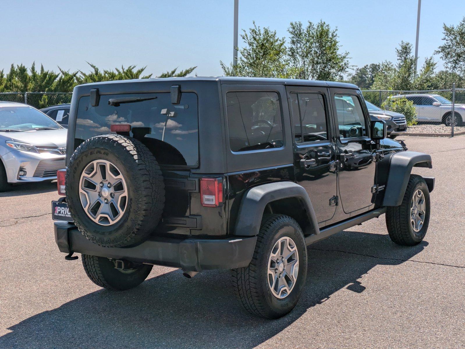 2017 Jeep Wrangler Unlimited Vehicle Photo in Bradenton, FL 34207