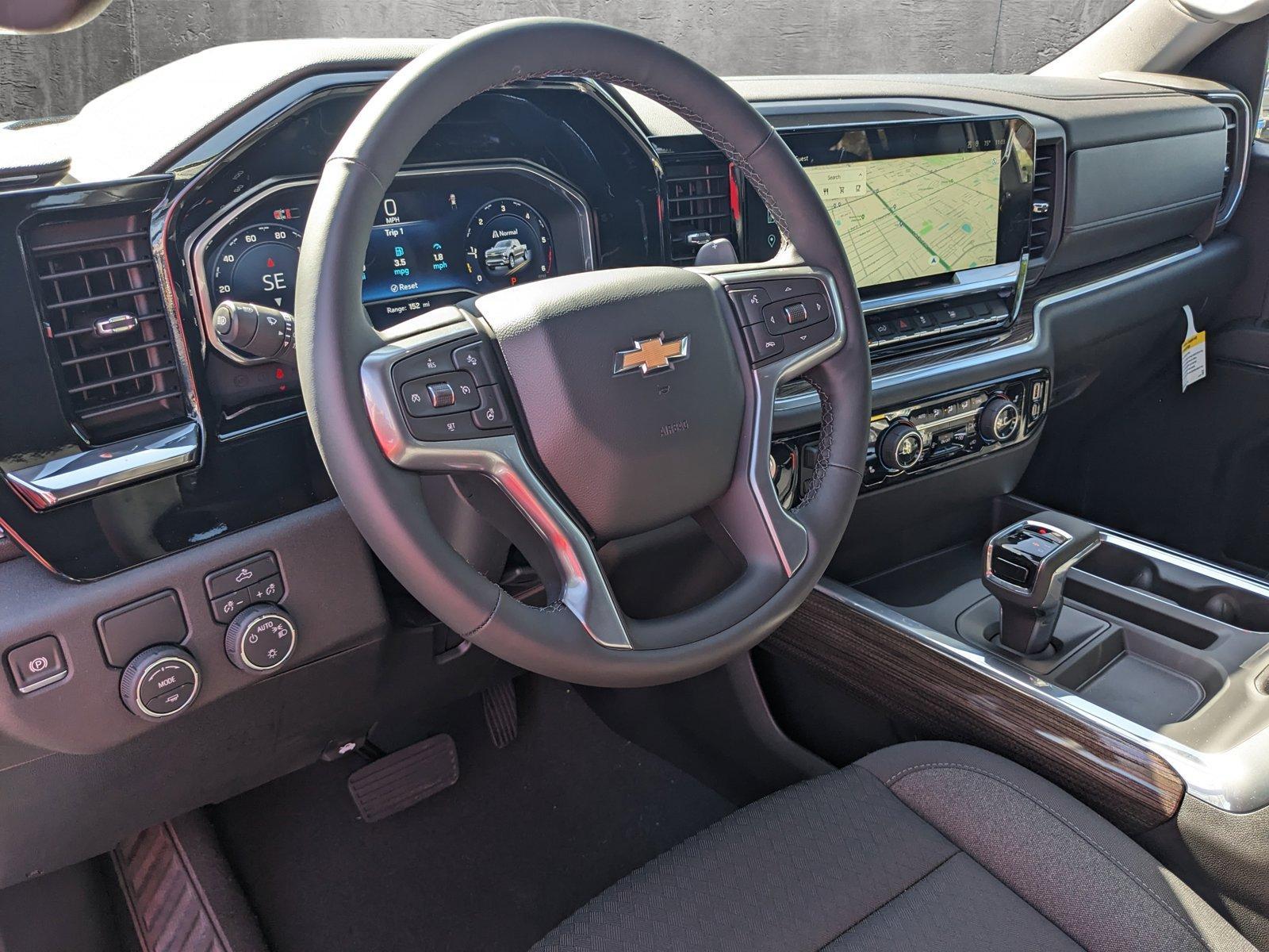 2024 Chevrolet Silverado 1500 Vehicle Photo in GREENACRES, FL 33463-3207