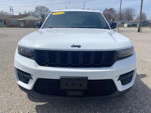 Used 2023 Jeep Grand Cherokee Altitude with VIN 1C4RJHAG3P8789237 for sale in Casey, IL