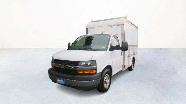 2019 Chevrolet Express Commercial Cutaway Vehicle Photo in Nashua, NH 03060