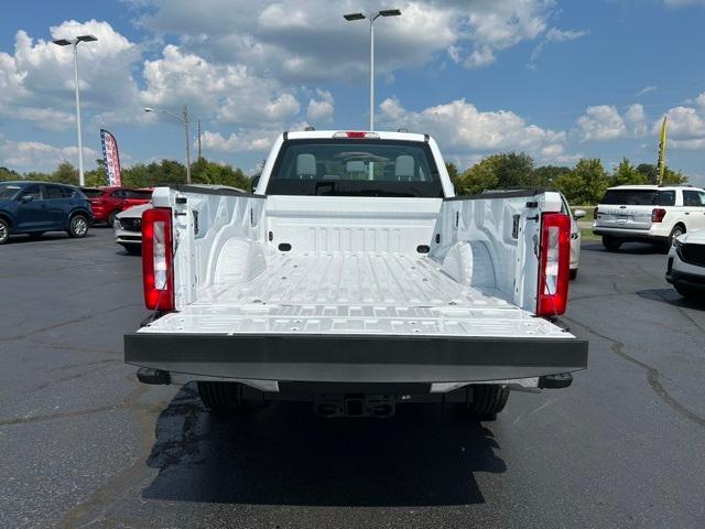 2024 Ford Super Duty F-350 SRW Vehicle Photo in Danville, KY 40422-2805