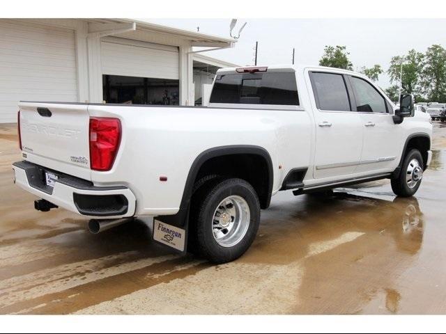 2024 Chevrolet Silverado 3500 HD Vehicle Photo in ROSENBERG, TX 77471-5675