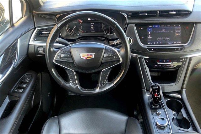 2023 Cadillac XT5 Vehicle Photo in TOPEKA, KS 66609-0000