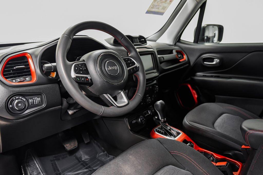 2020 Jeep Renegade Vehicle Photo in AKRON, OH 44320-4088