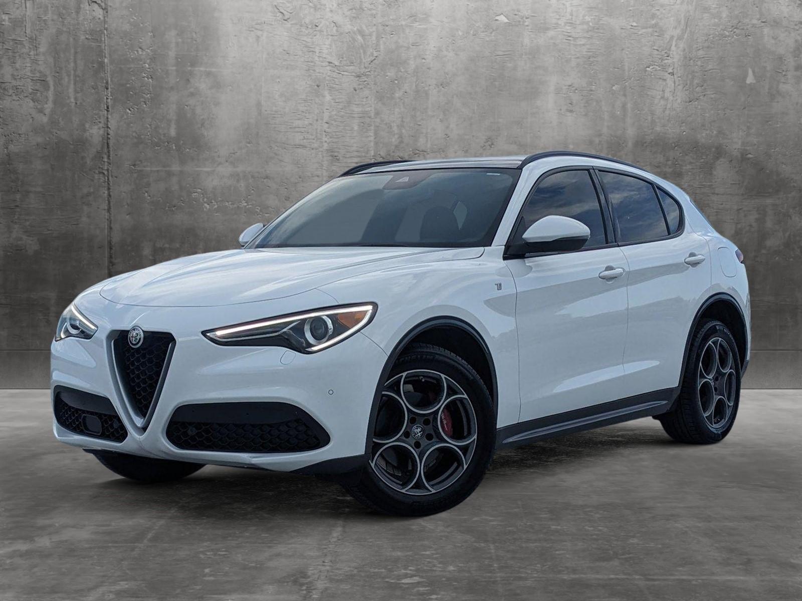 2022 Alfa Romeo Stelvio Vehicle Photo in WEST PALM BEACH, FL 33407-3296