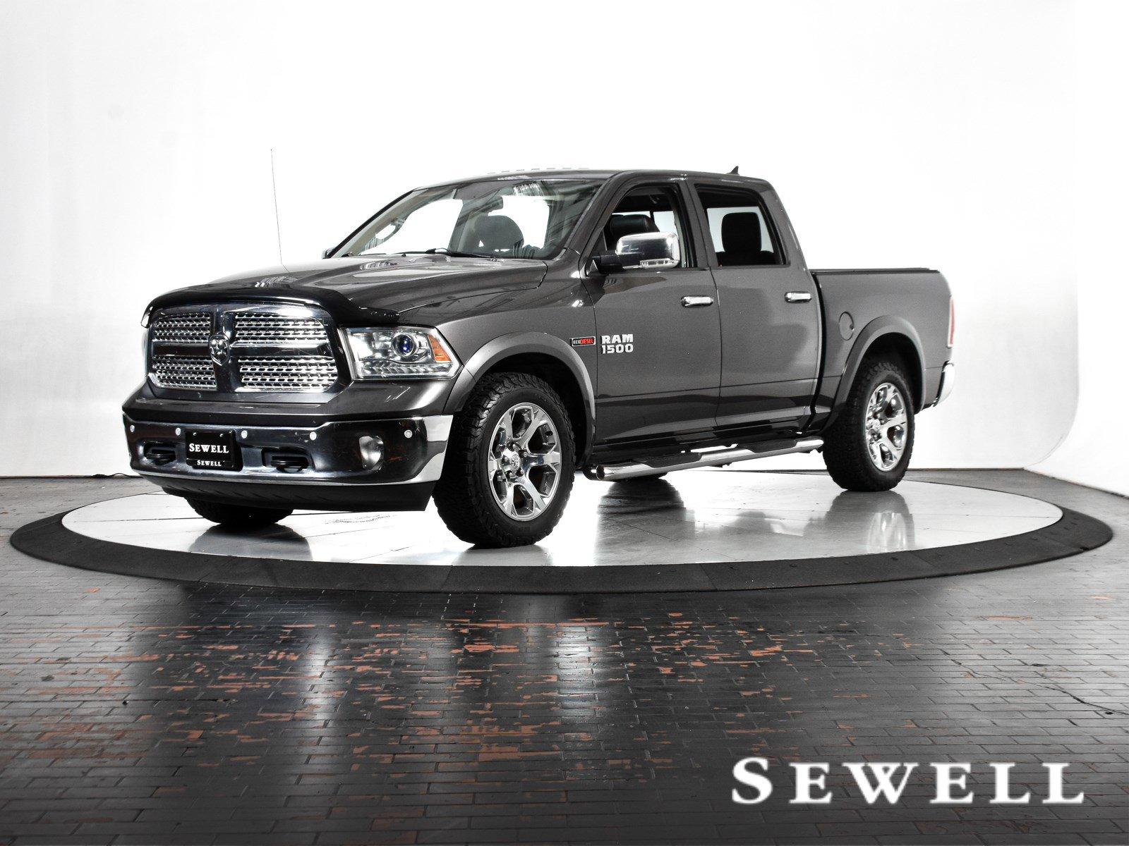 2015 Ram 1500 Vehicle Photo in DALLAS, TX 75235