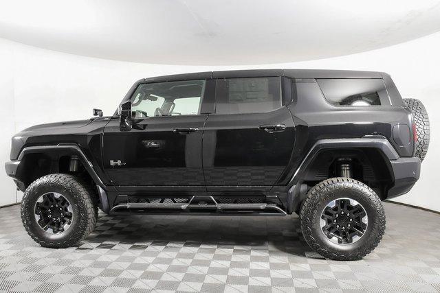 2024 GMC HUMMER EV SUV Vehicle Photo in PUYALLUP, WA 98371-4149