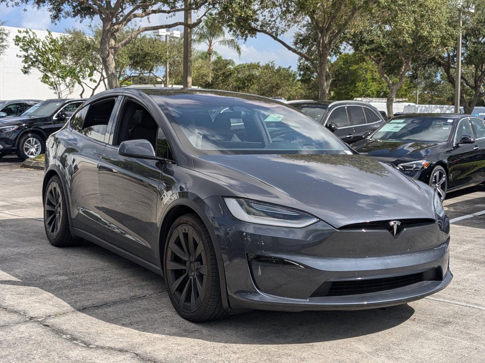 2022 Tesla Model X Vehicle Photo in Coconut Creek, FL 33073