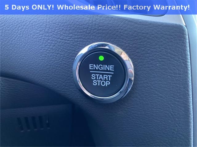 2024 Ford Edge Vehicle Photo in GREEN BAY, WI 54304-5303