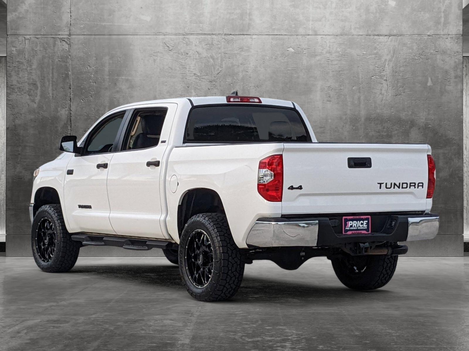 2020 Toyota Tundra 4WD Vehicle Photo in Davie, FL 33331