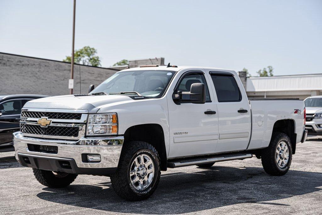 Used 2014 Chevrolet Silverado 3500HD LT with VIN 1GC4K0CG0EF187863 for sale in Akron, OH