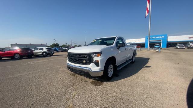 2023 Chevrolet Silverado 1500 Vehicle Photo in PONCA CITY, OK 74601-1036