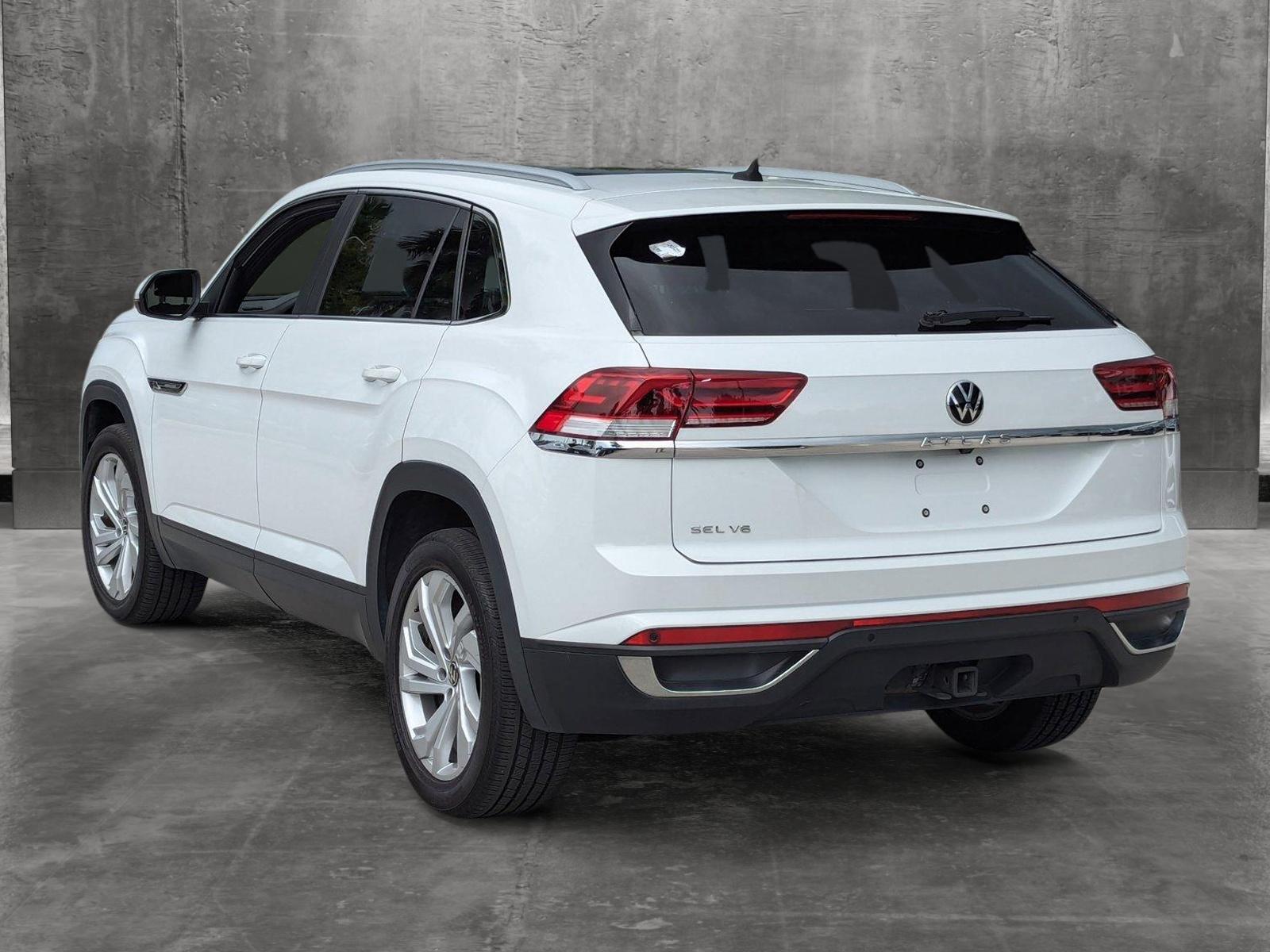 2020 Volkswagen Atlas Cross Sport Vehicle Photo in Delray Beach, FL 33444