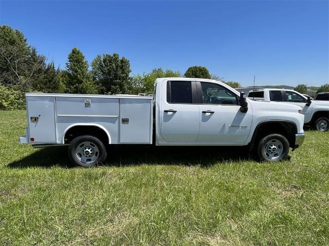 2024 Chevrolet Silverado 2500 HD Vehicle Photo in ALCOA, TN 37701-3235