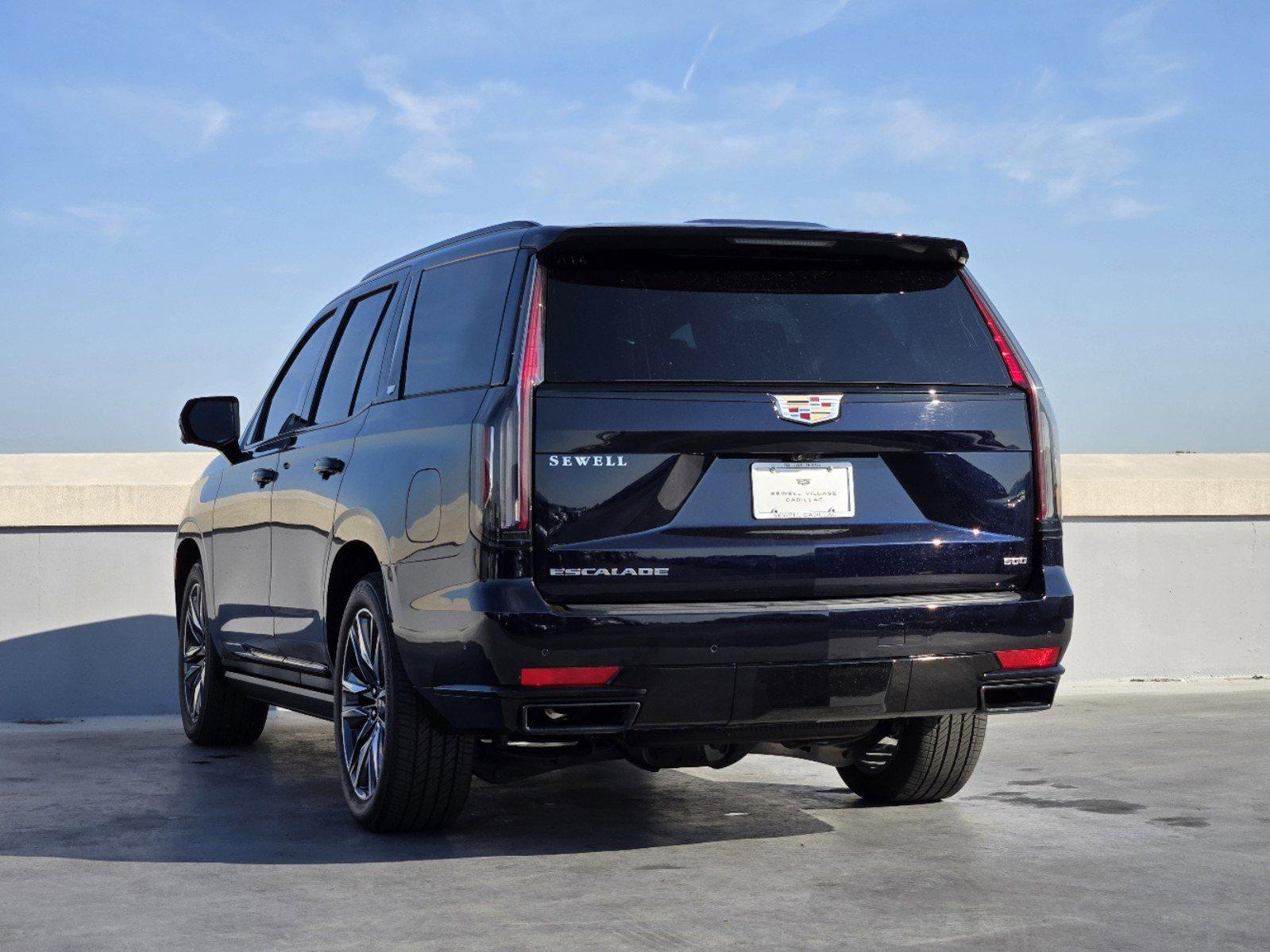 2024 Cadillac Escalade Vehicle Photo in DALLAS, TX 75209-3095