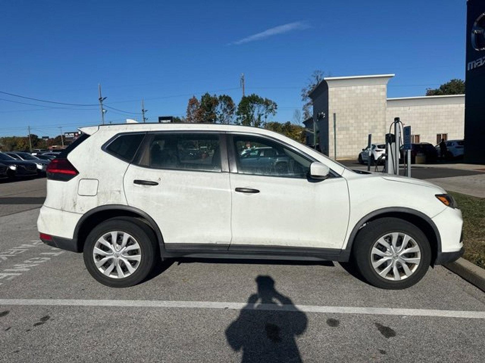 2017 Nissan Rogue Vehicle Photo in Trevose, PA 19053