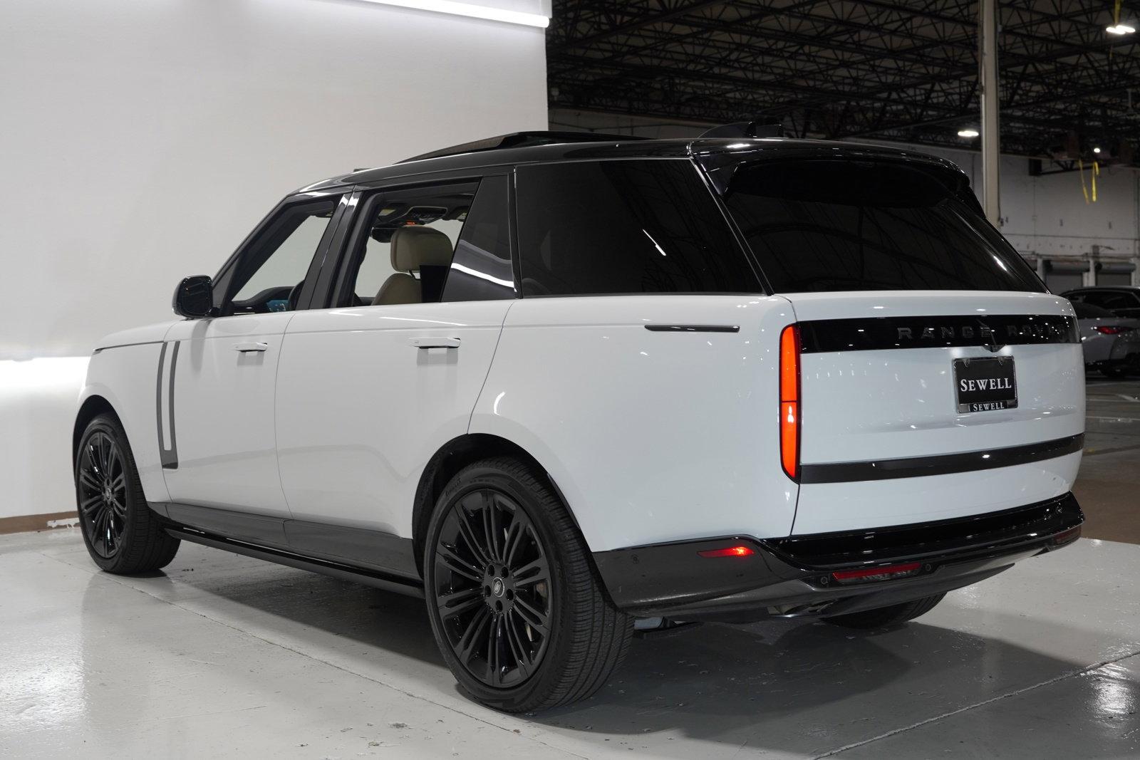 2024 Range Rover Vehicle Photo in GRAPEVINE, TX 76051