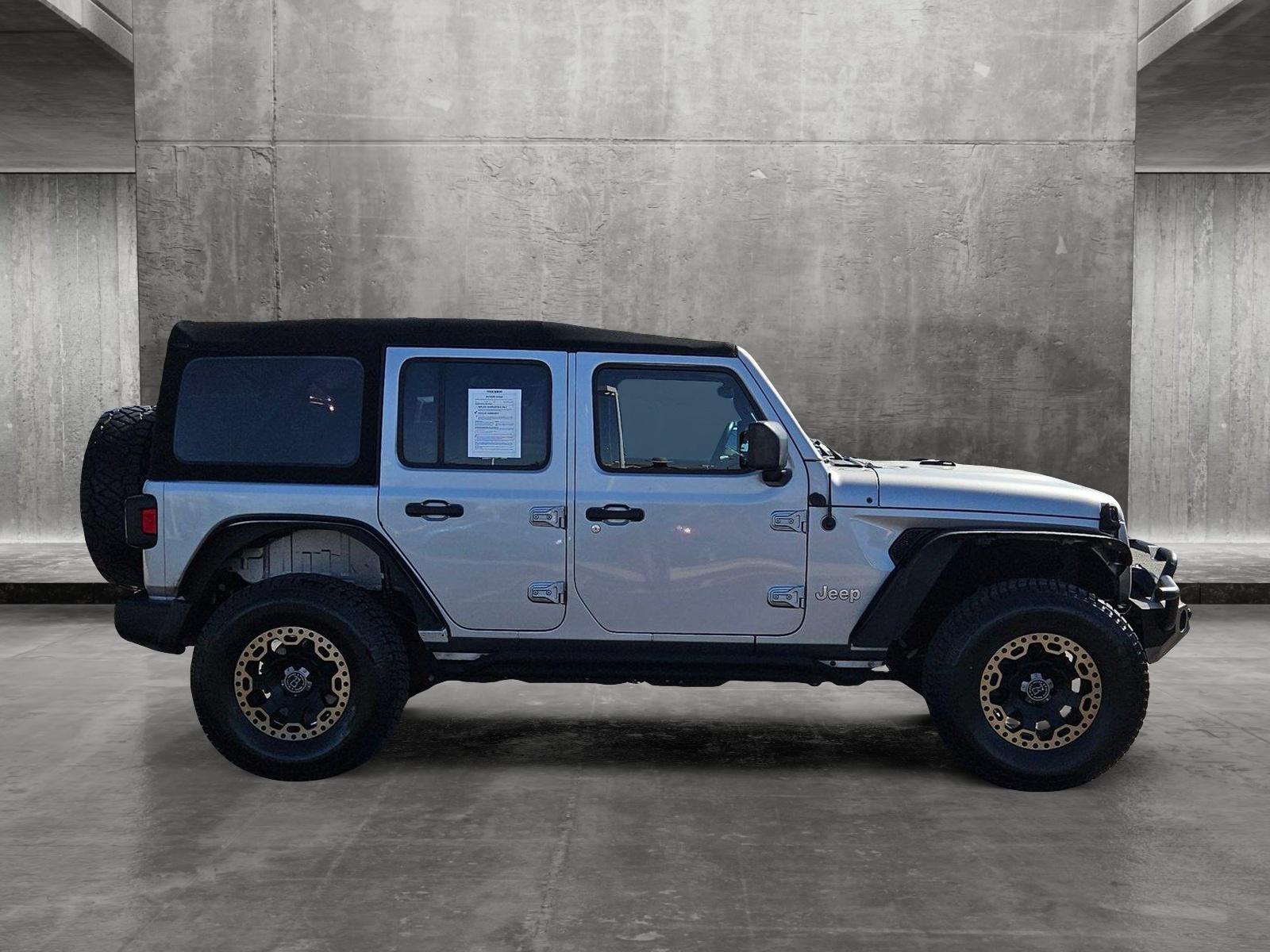 2018 Jeep Wrangler Unlimited Vehicle Photo in GILBERT, AZ 85297-0446