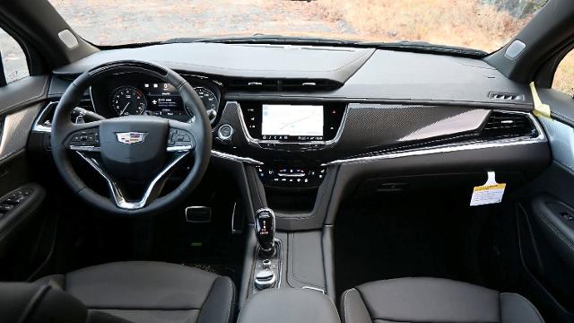 2024 Cadillac XT6 Vehicle Photo in NORWOOD, MA 02062-5222