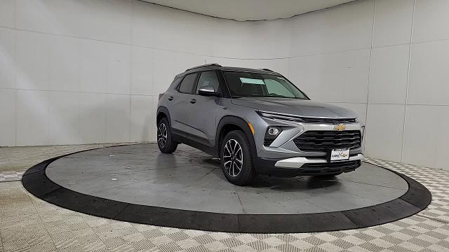 2024 Chevrolet Trailblazer Vehicle Photo in JOLIET, IL 60435-8135