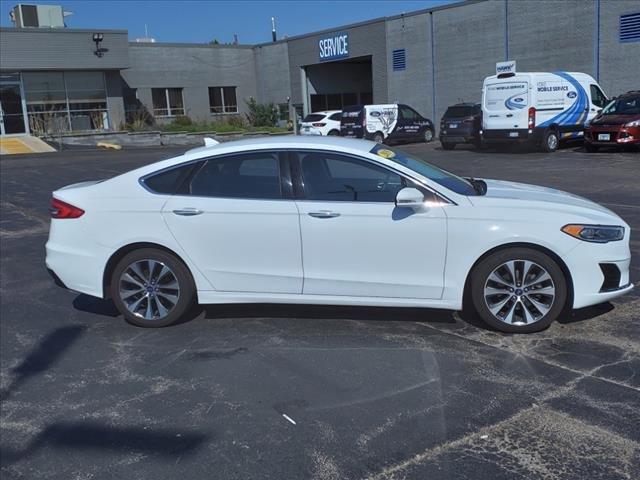 2019 Ford Fusion Vehicle Photo in Saint Charles, IL 60174