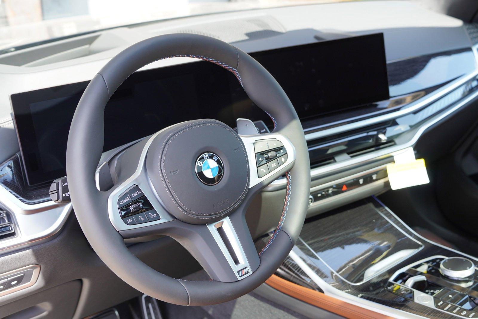 2025 BMW X7 M60i Vehicle Photo in GRAPEVINE, TX 76051