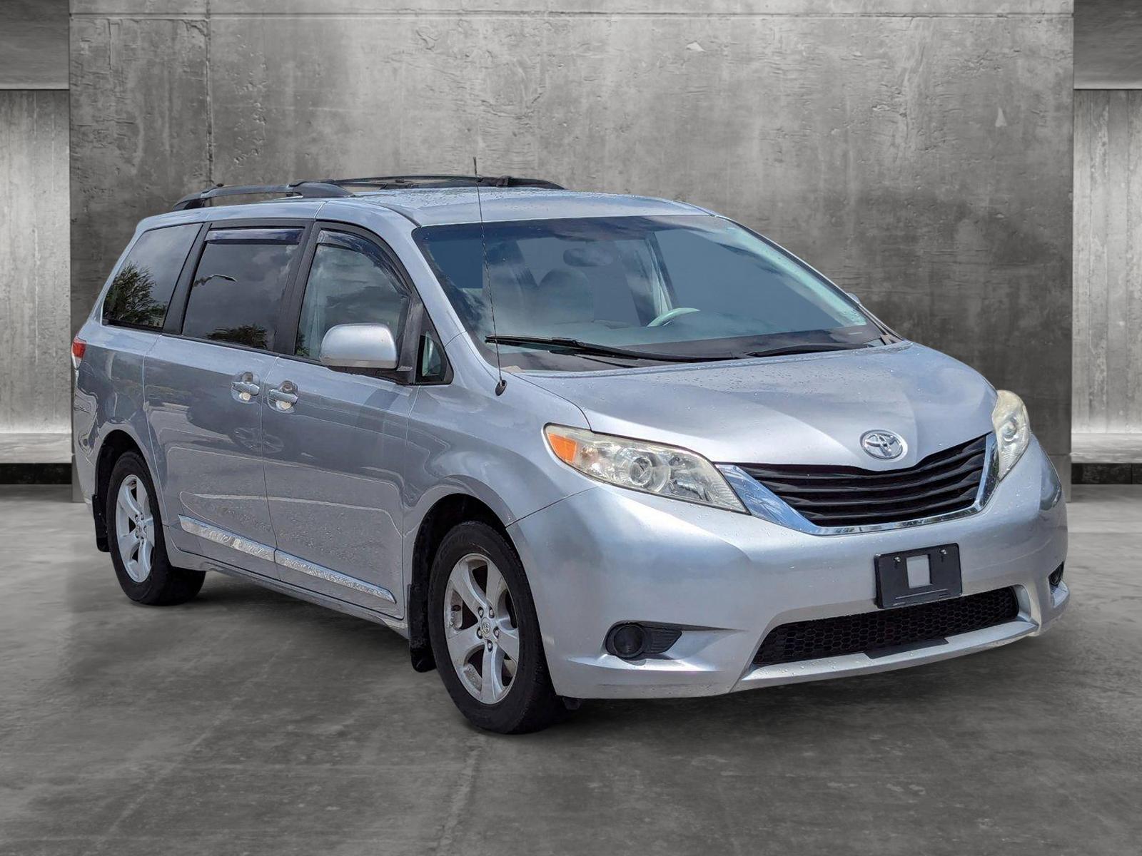 2012 Toyota Sienna Vehicle Photo in Delray Beach, FL 33444