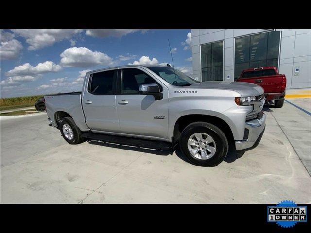 Used 2021 Chevrolet Silverado 1500 LT with VIN 3GCUYDED3MG180489 for sale in Centralia, MO