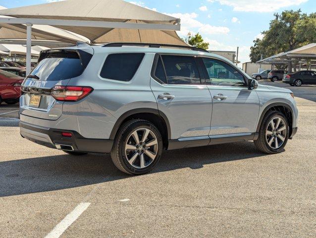 2024 Honda Pilot Vehicle Photo in San Antonio, TX 78230